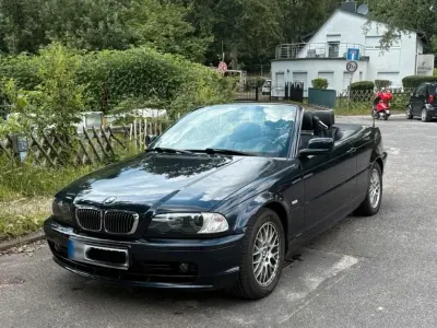 Gebraucht BMW 320 Cabriolet 170 PS (125 kW) 2001 Blau Cabrio