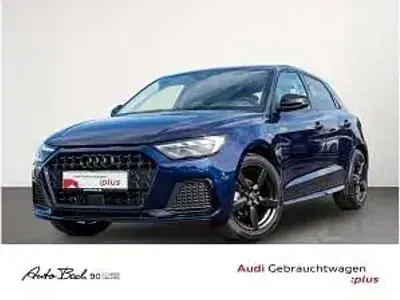 Gebraucht Audi A1 95 PS (69 kW) 2025 Blau (navarrablau metallic/mythossch) SUV