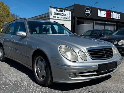 Gebraucht Mercedes E270 Avantgarde 177 PS (130 kW) 2005 Silber Kombi