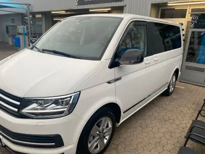 Gebraucht VW Multivan Highline 199 PS (146 kW) 2019 Weiß Van / Kleinbus