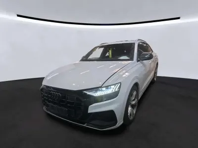 Gebraucht Audi SQ8 Competition 507 PS (372 kW) 2023 Gletscherweiß metallic SUV