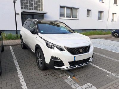 Weiß Gebraucht 2017 Peugeot 5008 GT-line SUV | 16.400 € (Etwas zu teuer)