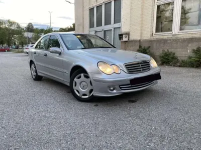 Gebraucht Mercedes C220 Classic 150 PS (110 kW) 2006 Limousine