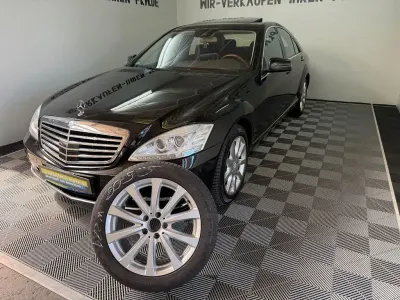 Gebraucht Mercedes S500 387 PS (284 kW) 2010 Schwarz Limousine