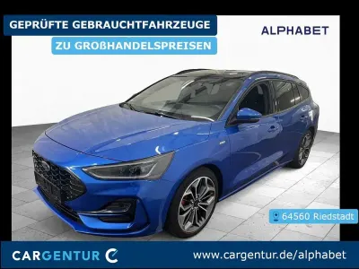Gebraucht Ford Focus ST-Line X 116 PS (85 kW) 2023 Blau Limousine