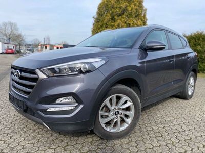 gebraucht Hyundai Tucson blue Intro Edition*NAVI*KAMERA*SPUR*AHK*