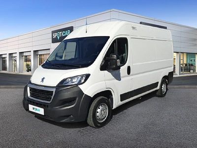 Gebraucht Peugeot Boxer Premium 140 PS (102 kW) 2021 Weiß Van