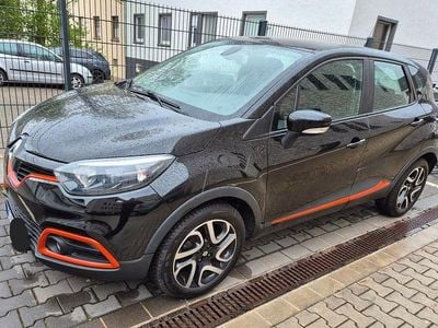 Begagnad Renault Captur Luxe 90 HK (66 kW) 2013 Svart SUV