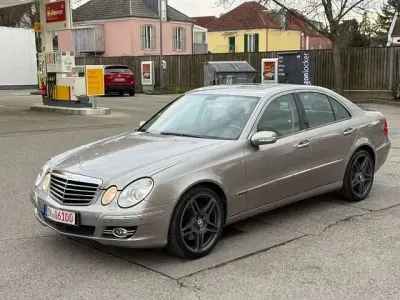 Gebraucht Mercedes E500 AMG 306 PS (225 kW) 2004 Silber Limousine