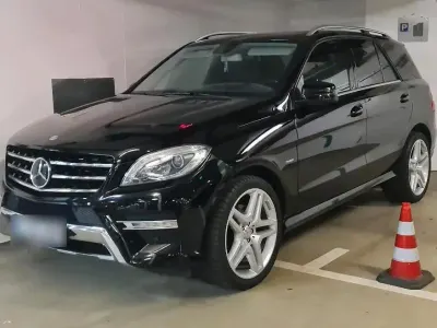 Gebraucht Mercedes E350 258 PS (189 kW) 2012 Schwarz SUV
