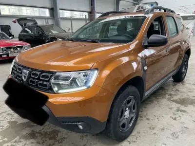 Gebraucht Dacia Duster Comfort 114 PS (83 kW) 2019 Orange SUV