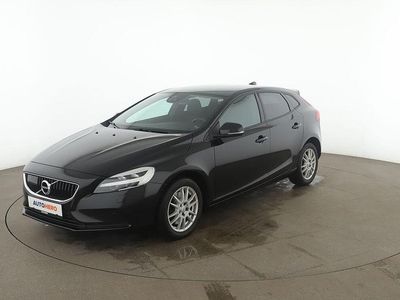 Gebraucht Volvo V40 Momentum 150 PS (110 kW) 2019 Schwarz Kombi