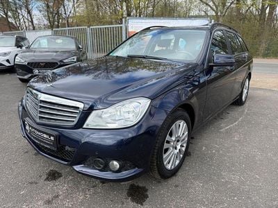 Usata Mercedes C180 120 CV (88 kW) 2012 Blu Berlina