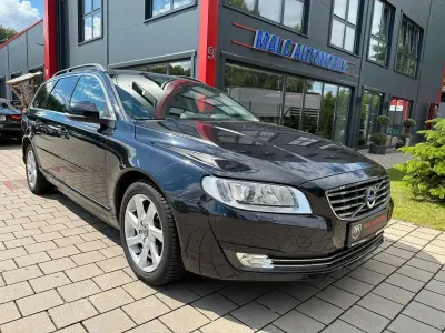 Gebraucht Volvo V70 Momentum 181 PS (133 kW) 2014 Schwarz Kombi