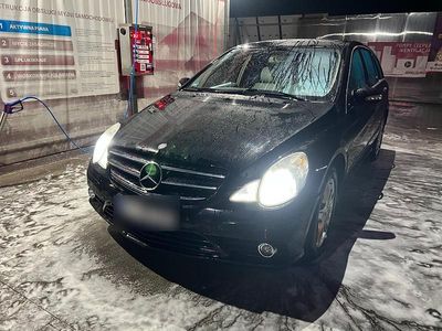 Gebraucht Mercedes R300 200 PS (147 kW) 2011 Schwarz Van / Kleinbus