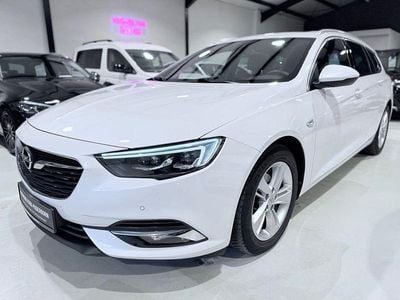 Weiß Gebraucht 2020 Opel Insignia Kombi | 16.800 € (Fairer Preis)