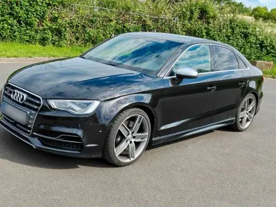 Gebraucht Audi S3 Ambiente 300 PS (220 kW) 2014 Schwarz Limousine