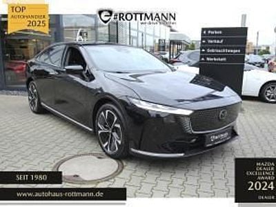 Neu Mazda 6e Takumi-Line 189 kW (258 PS) 2025 Grau Limousine
