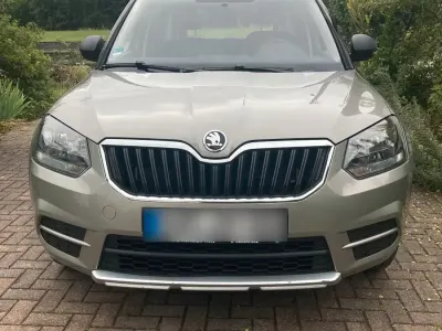 Gebraucht Skoda Yeti 122 PS (89 kW) 2015 Andere farben SUV