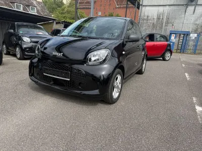 Gebraucht Smart ForFour Electric Drive 60 kW (82 PS) 2021 Schwarz Kleinwagen