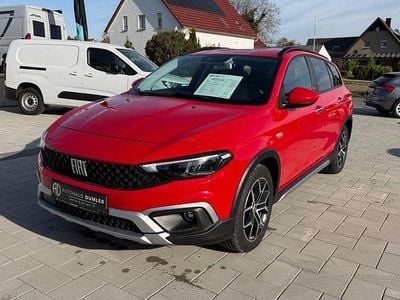 Begagnad Fiat Tipo Red 131 HK (96 kW) 2023 Röd Kombi