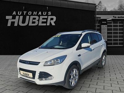Gebraucht Ford Kuga Titanium 150 PS (110 kW) 2015 Weiß SUV