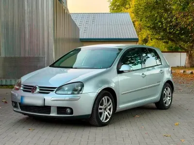 Gebraucht VW Golf VI 105 PS (77 kW) 2008 Silber Kleinwagen