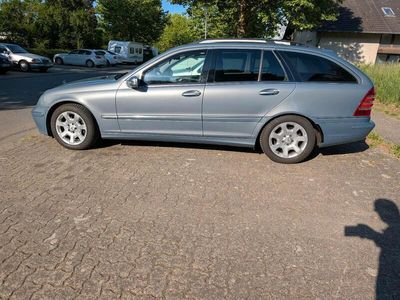 Mercedes C220
