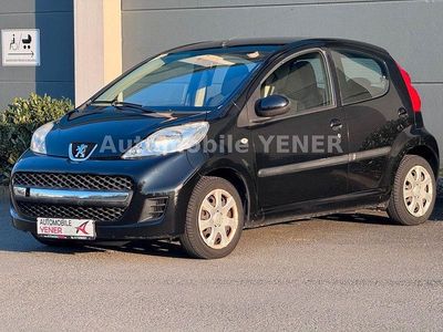 Usata Peugeot 107 Filou 68 CV (50 kW) 2010 Nero Utilitaria