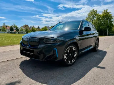 Gebraucht BMW iX3 Shadowline 210 kW (286 PS) 2022 Grau SUV