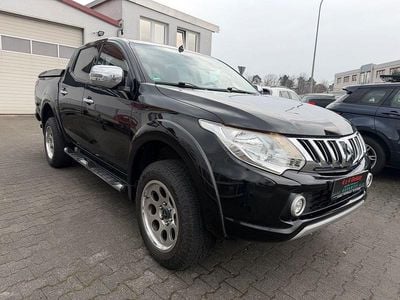 Gebraucht Mitsubishi L200 Plus 181 PS (133 kW) 2015 Schwarz Pickup