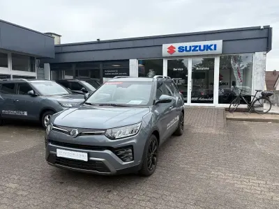 Gebraucht SsangYong Tivoli 163 PS (119 kW) 2024 Grau SUV