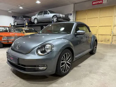 Gebraucht VW Beetle Cabriolet Allstar 105 PS (77 kW) 2017 Grau Cabrio