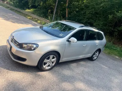 Gebraucht VW Golf VI 2010 Silber Kombi