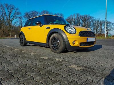 Gebraucht Mini Cooper Coupé 95 PS (69 kW) 2007 Gelb Coupé