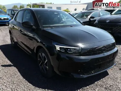 Neu Opel Corsa Ultimate 136 PS (100 kW) 2025 Karbon schwarz metallic Kleinwagen