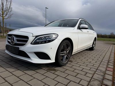 Gebraucht Mercedes C220 194 PS (142 kW) 2019 Weiß Kombi