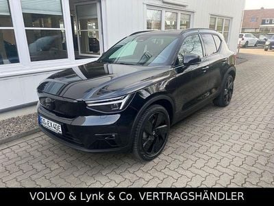 Second-hand Volvo EX40 Ultra 185 kW (252 CP) 2025 Negru SUV