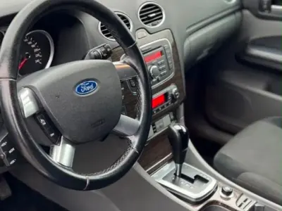 Gebraucht Ford Focus 102 PS (75 kW) 2005 Silber Kombi