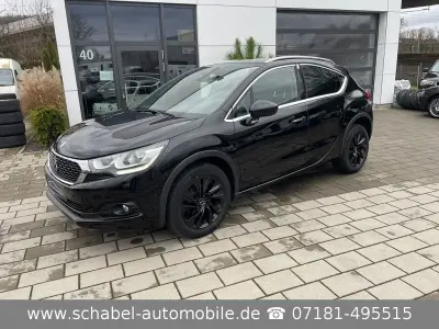Gebraucht DS Automobiles DS4 Crossback 120 PS (88 kW) 2018 Lackierung schwarz perla nera/ (metallic) SUV