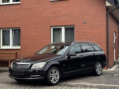 Gebraucht Mercedes C250 204 PS (150 kW) 2010 Schwarz Kombi