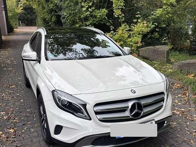 Mercedes GLA180