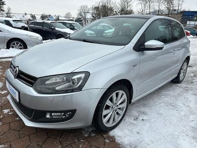 Silber Gebraucht 2013 VW Polo Life Kleinwagen | 6.999 € (Etwas zu teuer)