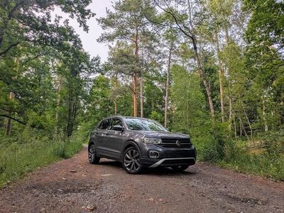 Grau Gebraucht 2022 VW T-Cross Active SUV | 16.449 € (Guter Preis)