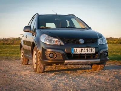 Gebraucht Suzuki SX4 120 PS (88 kW) 2014 Schwarz SUV