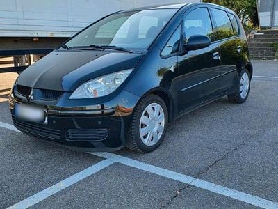 Second-hand Mitsubishi Colt 90 CP (66 kW) 2007 Negru Hatchback