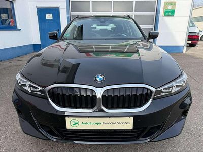 Gebraucht BMW 320 190 PS (139 kW) 2022 Black sapphire metallic Kombi