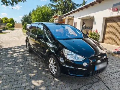 Gebraucht Ford S-MAX S 175 PS (128 kW) 2010 Schwarz Van / Kleinbus