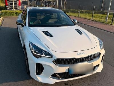 Brugt Kia Stinger 366 HK (269 kW) 2023 Hvid Hatchback