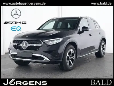 Używany Mercedes GLC300e Avantgarde 204 KM (150 kW) 2024 Czarny SUV